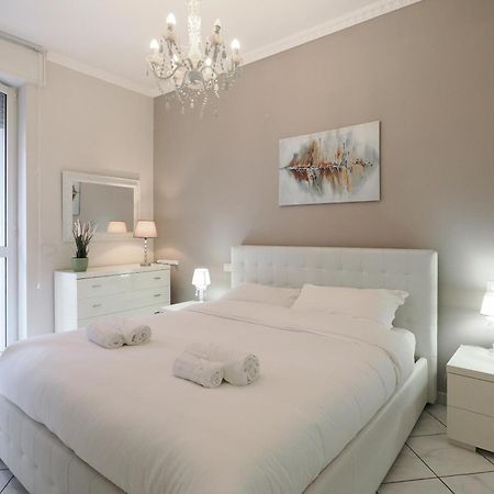 Primopiano - Zumbini B Apartment Milan Bagian luar foto