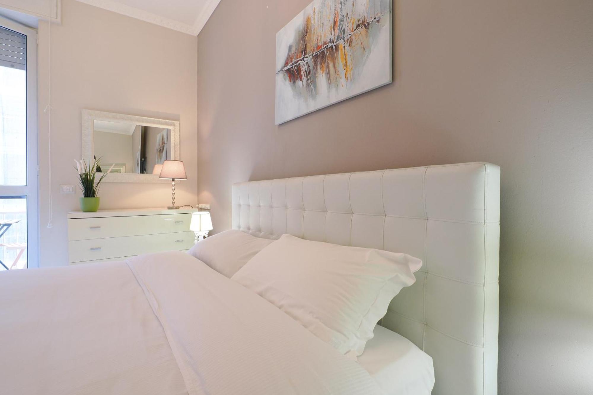 Primopiano - Zumbini B Apartment Milan Bagian luar foto
