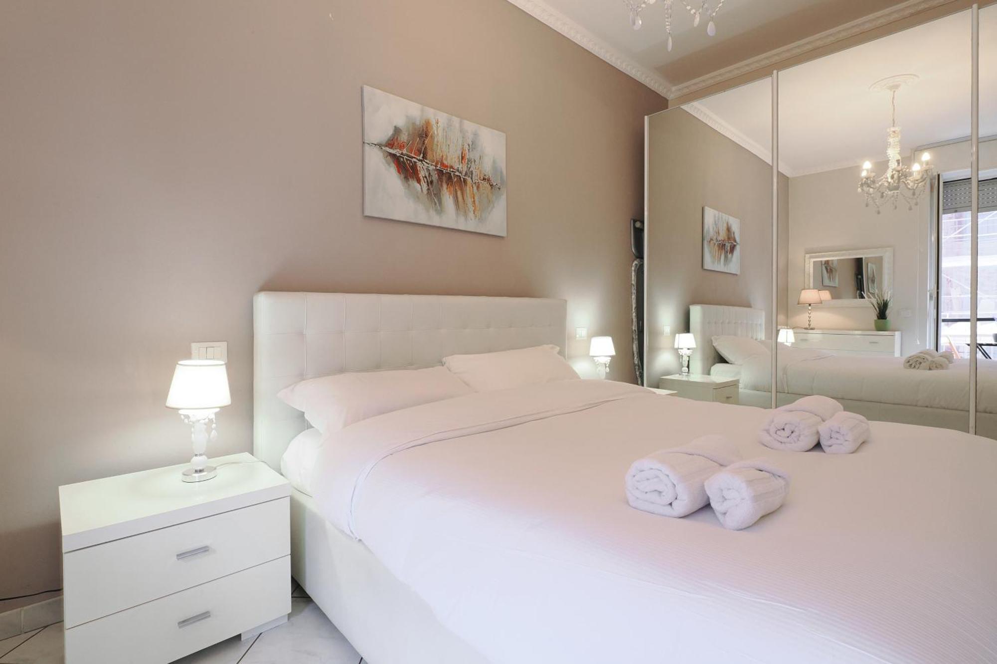 Primopiano - Zumbini B Apartment Milan Bagian luar foto