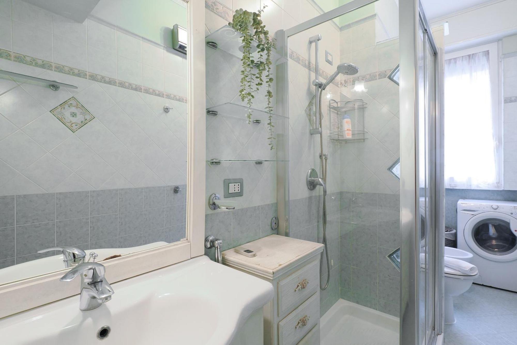 Primopiano - Zumbini B Apartment Milan Bagian luar foto